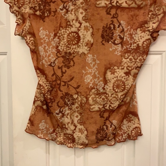 😍 2/$29 TeeCo really pretty thin top L - Picture 11 of 11